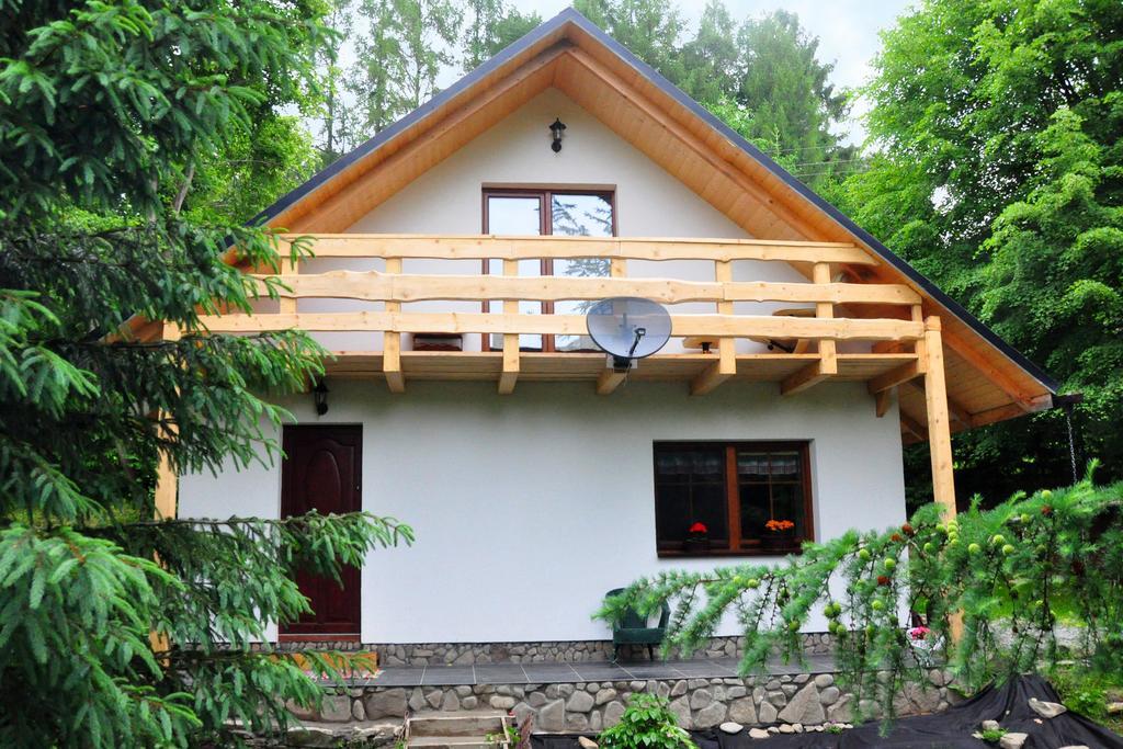 Chatka Pod Trohancem Lutowiska Szoba fotó